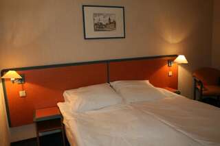 Отель Hotel TenisHouse Марки Двухместный номер с 1 кроватью или 2 отдельными кроватями-13